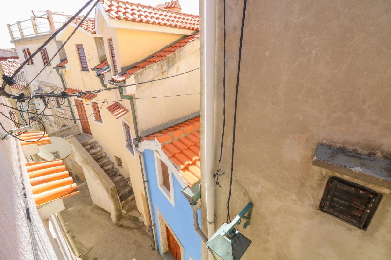 Apartment Marulic In Old Town Baska  Exterior photo