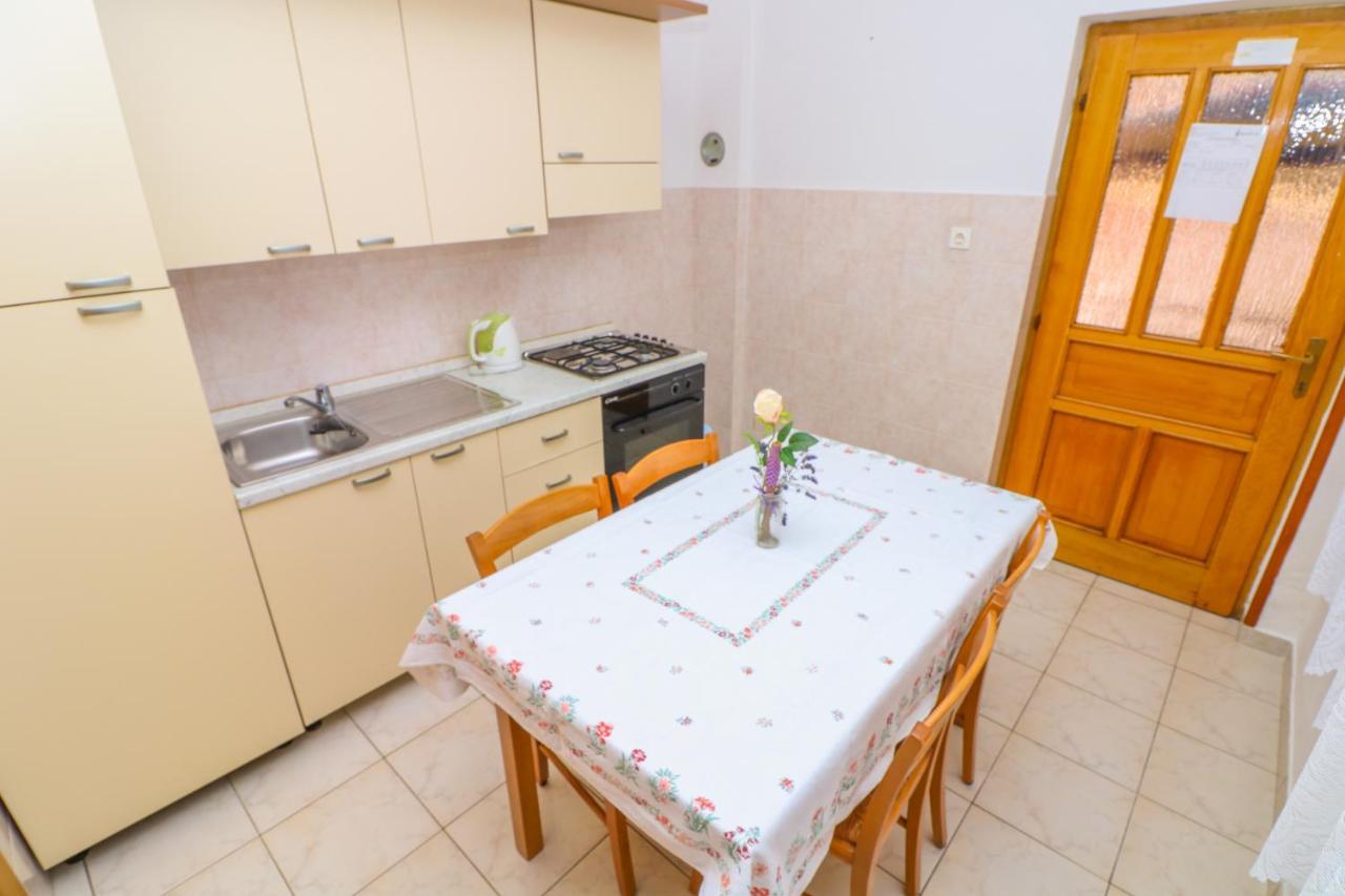 Apartment Marulic In Old Town Baska  Exterior photo