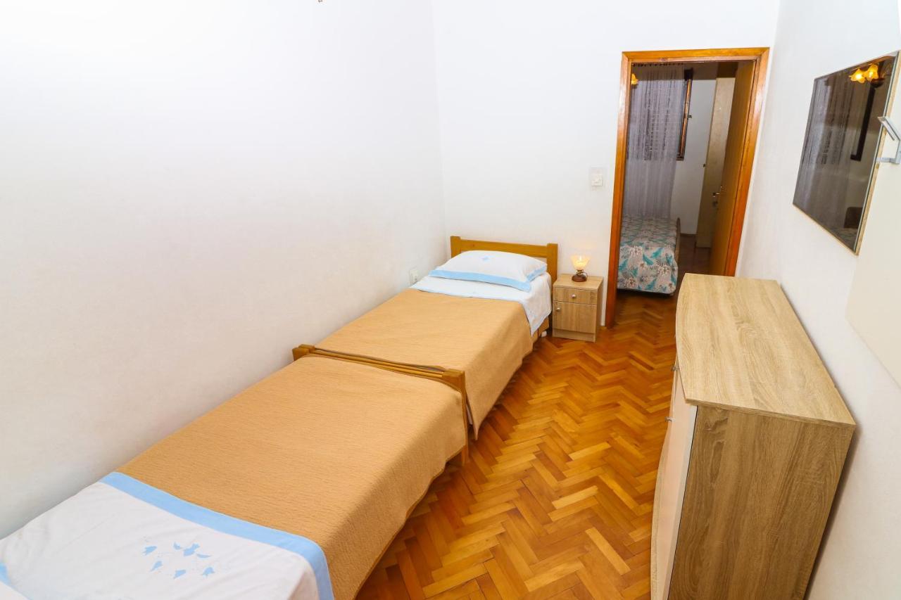 Apartment Marulic In Old Town Baska  Exterior photo